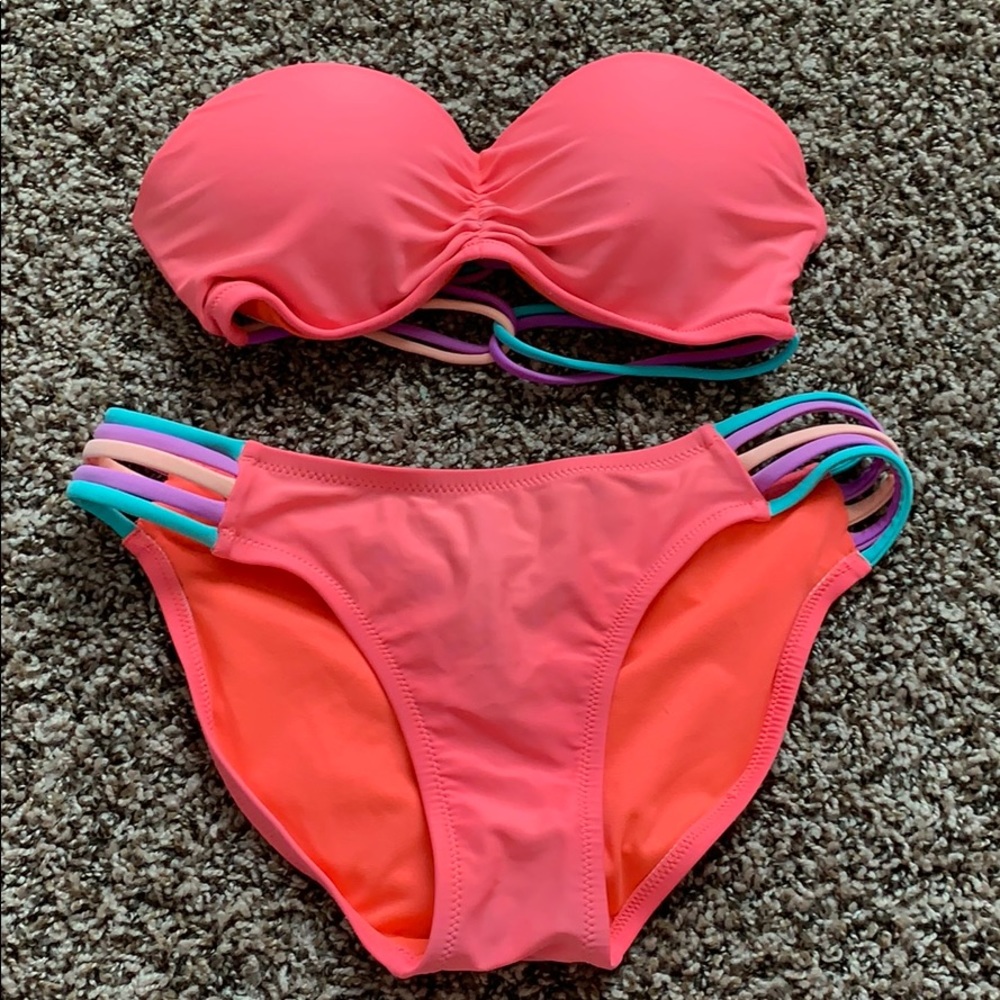 Swim suit